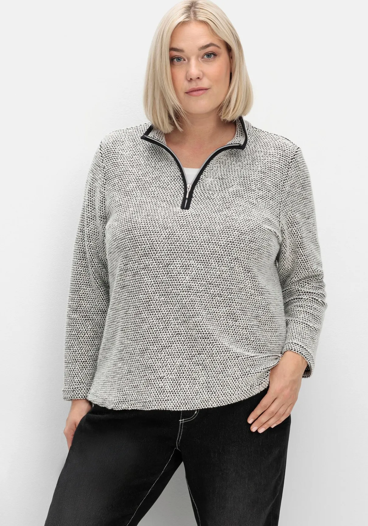 Sweatshirt in Bouclé-Qualität, mit Troyerkragen