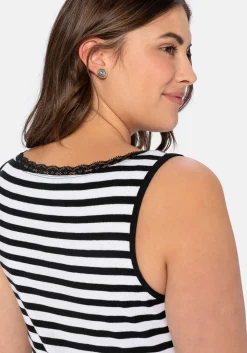 Tanktop mit Ringeln und Spitze am Ausschnitt