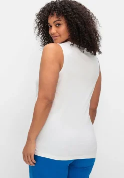 Top mit doppellagigem Vorderteil