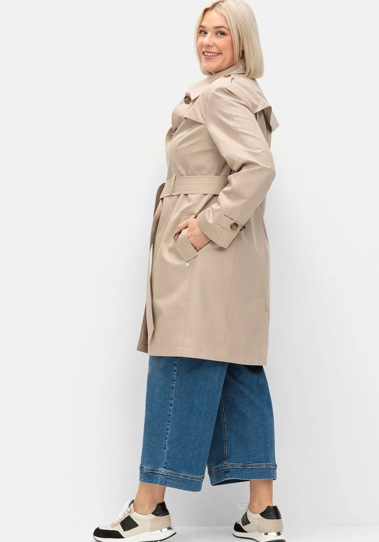 Trenchcoat in wasserabweisender Qualität