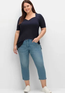 T-Shirt mit herzförmigem Ausschnitt