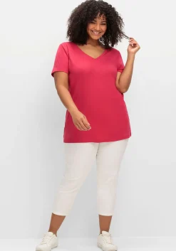 T-Shirt mit V-Ausschnitt