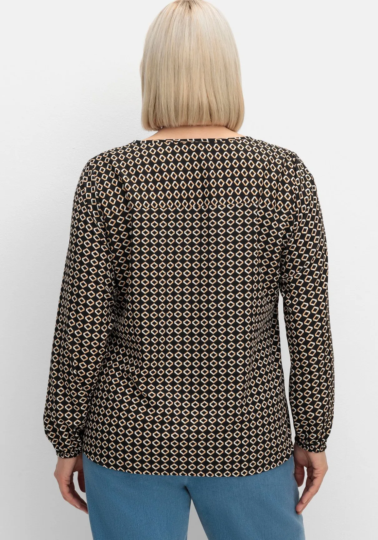 Tunika aus Crêpe, mit Grafik-Alloverdruck