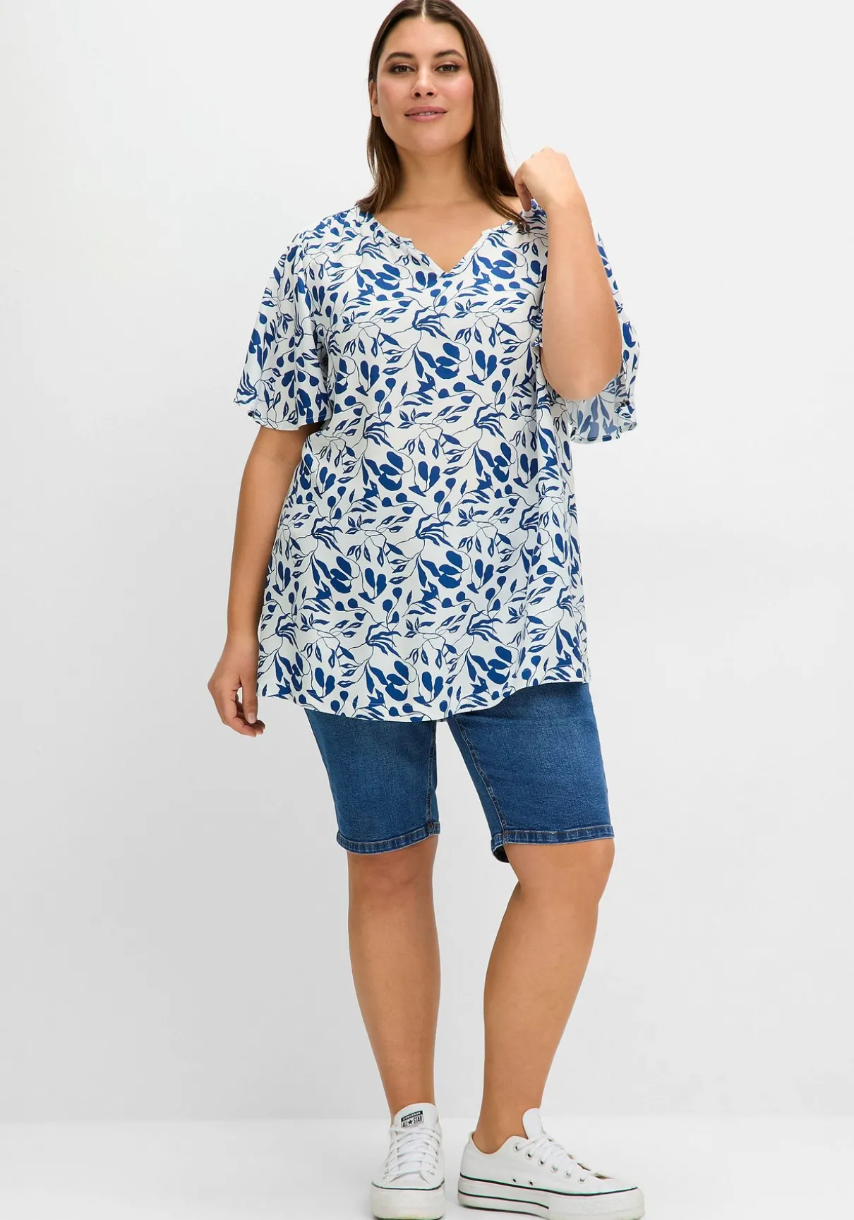 Tunika in A-Linie, mit Flügelärmeln und Blätterprint