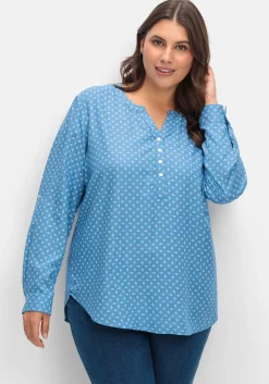 Tunika mit Alloverdruck und Krempelärmeln