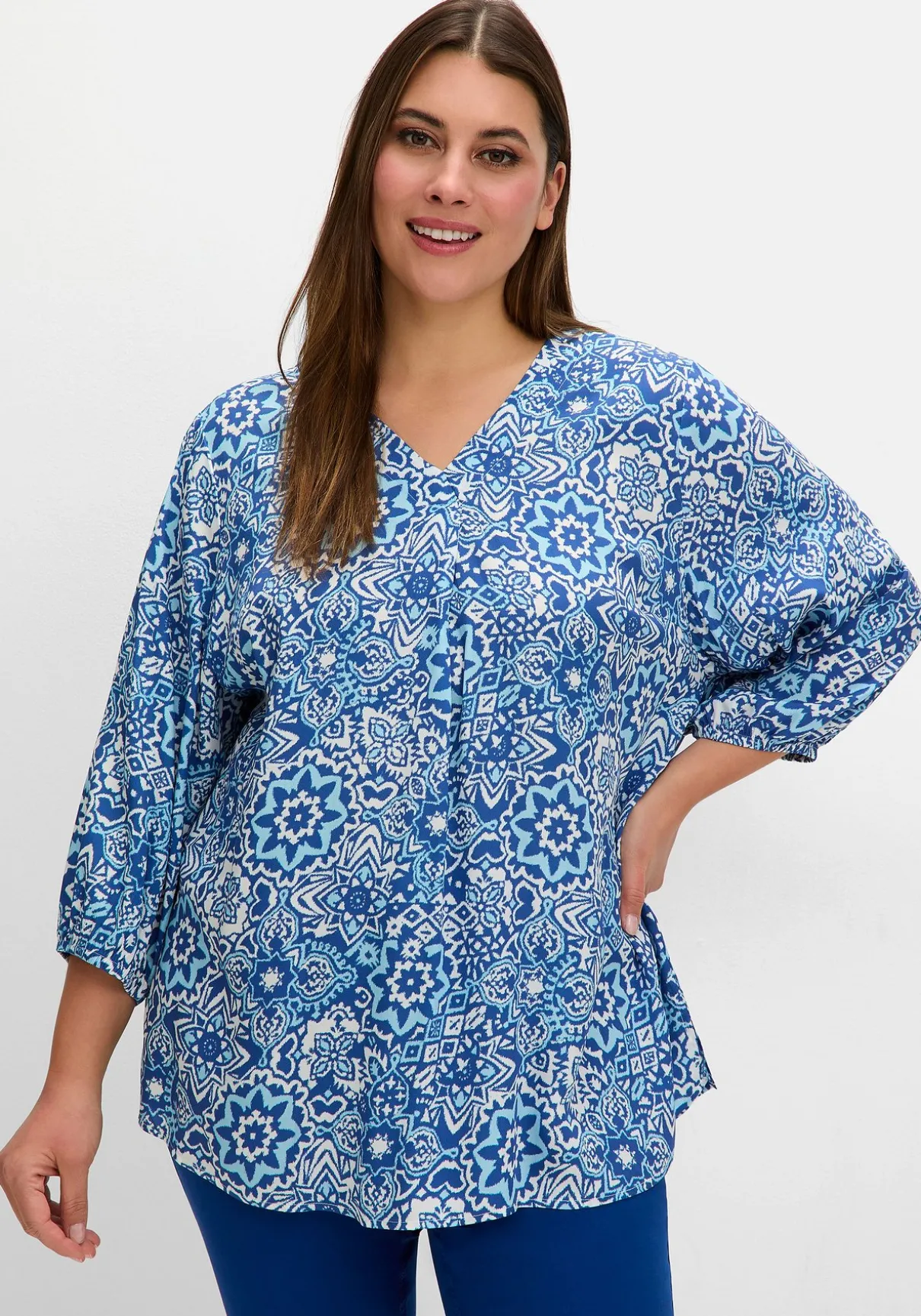 Tunika mit Alloverdruck und 3/4-Arm