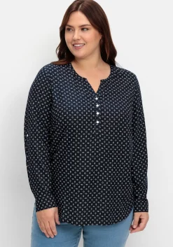 Tunika mit Alloverdruck und Krempelärmeln