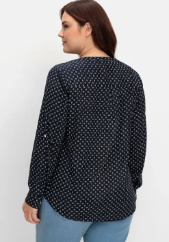 Tunika mit Alloverdruck und Krempelärmeln