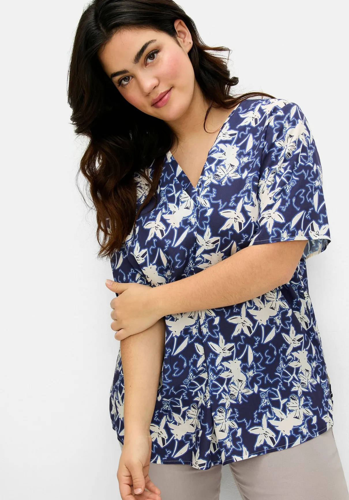 Tunika mit floralem Alloverdruck