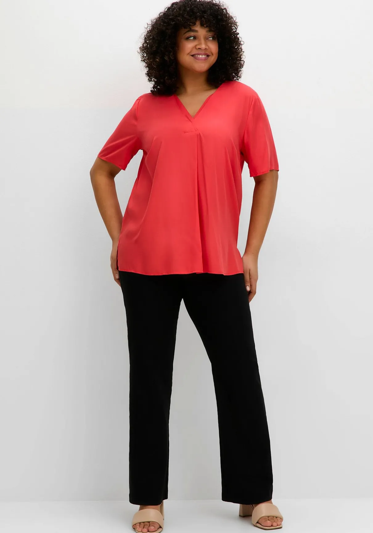 Tunika mit floralem Alloverdruck