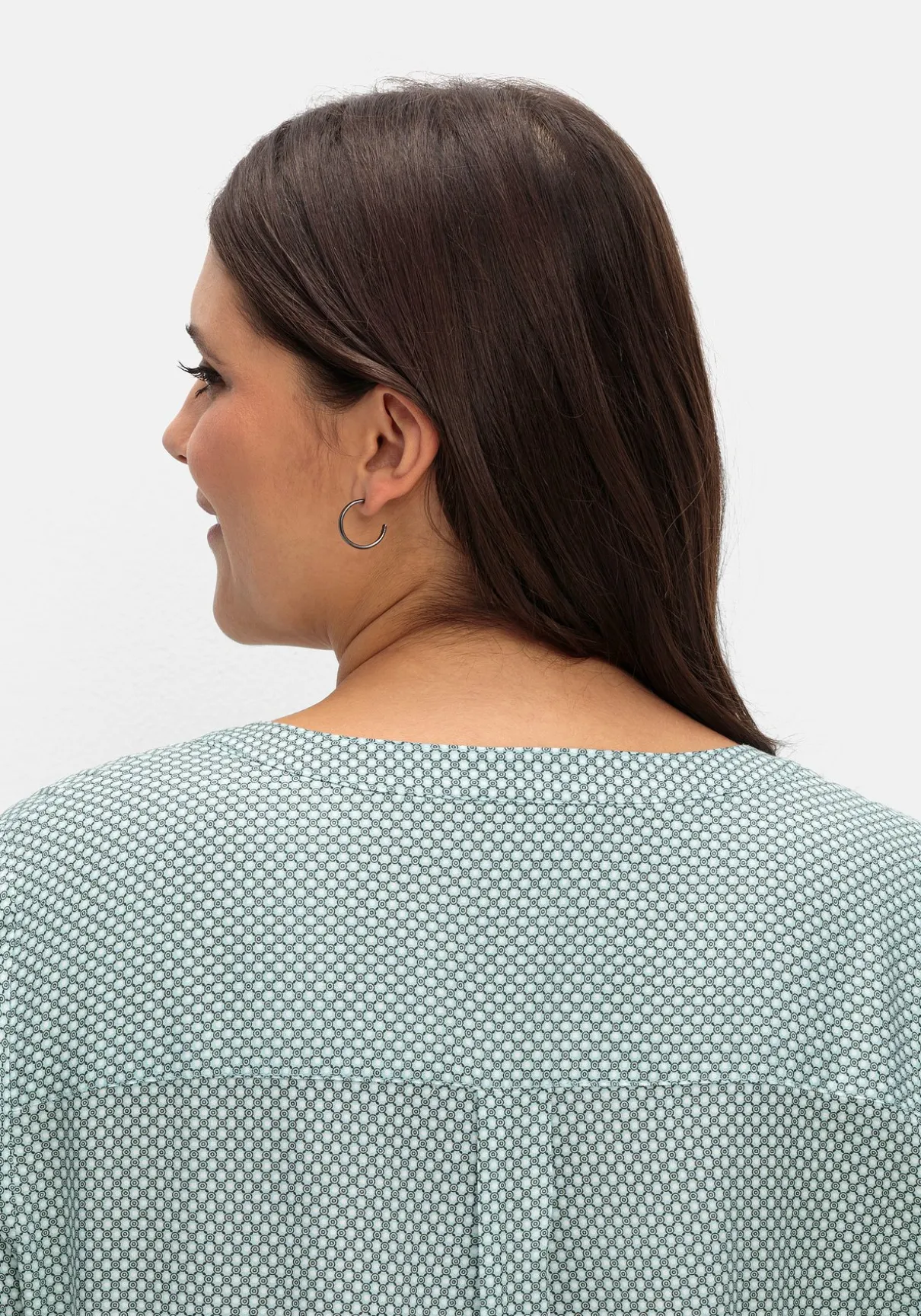 Tunika mit Kurzarm und verlängertem Rückenteil