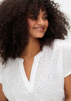 Tunika mit kurzen Ärmeln und Lochstickerei