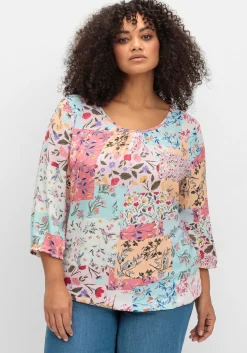 Tunika mit Patchwork-Print und Stretchsaum