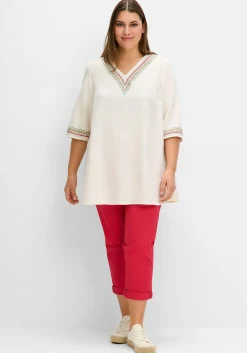 Tunika mit Stickereien, mit Leinenanteil