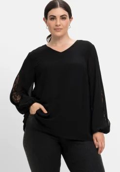 Tunika mit transparenter Spitze am Ärmel