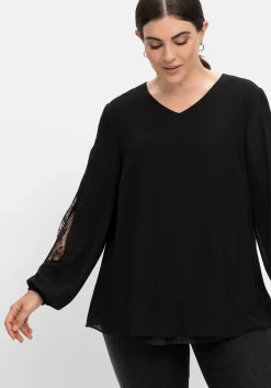 Tunika mit transparenter Spitze am Ärmel