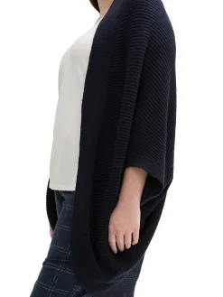 Verschlussloses Strickcape in Zipfelform