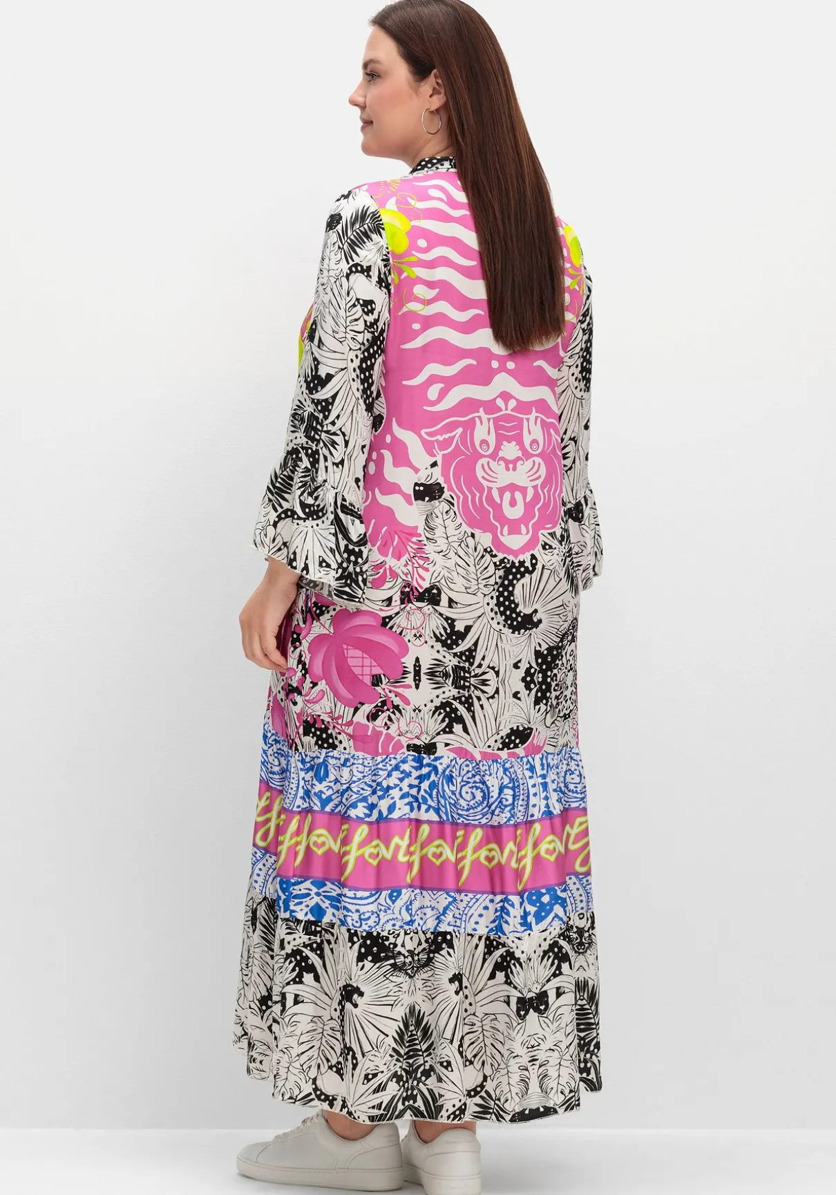 Volantkleid im Multicolor-Mustermix