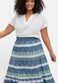 Volantrock mit Paisleydruck, in leichter A-Linie