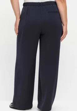 Weite gepflegte Hose mit Teilgummibund