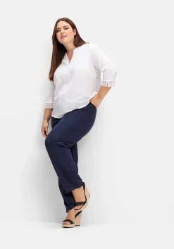 Weite Hose mit elastischem Bund und Innenfutter