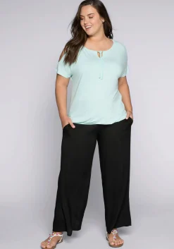 Weite Hose mit Smokbund und Taschen