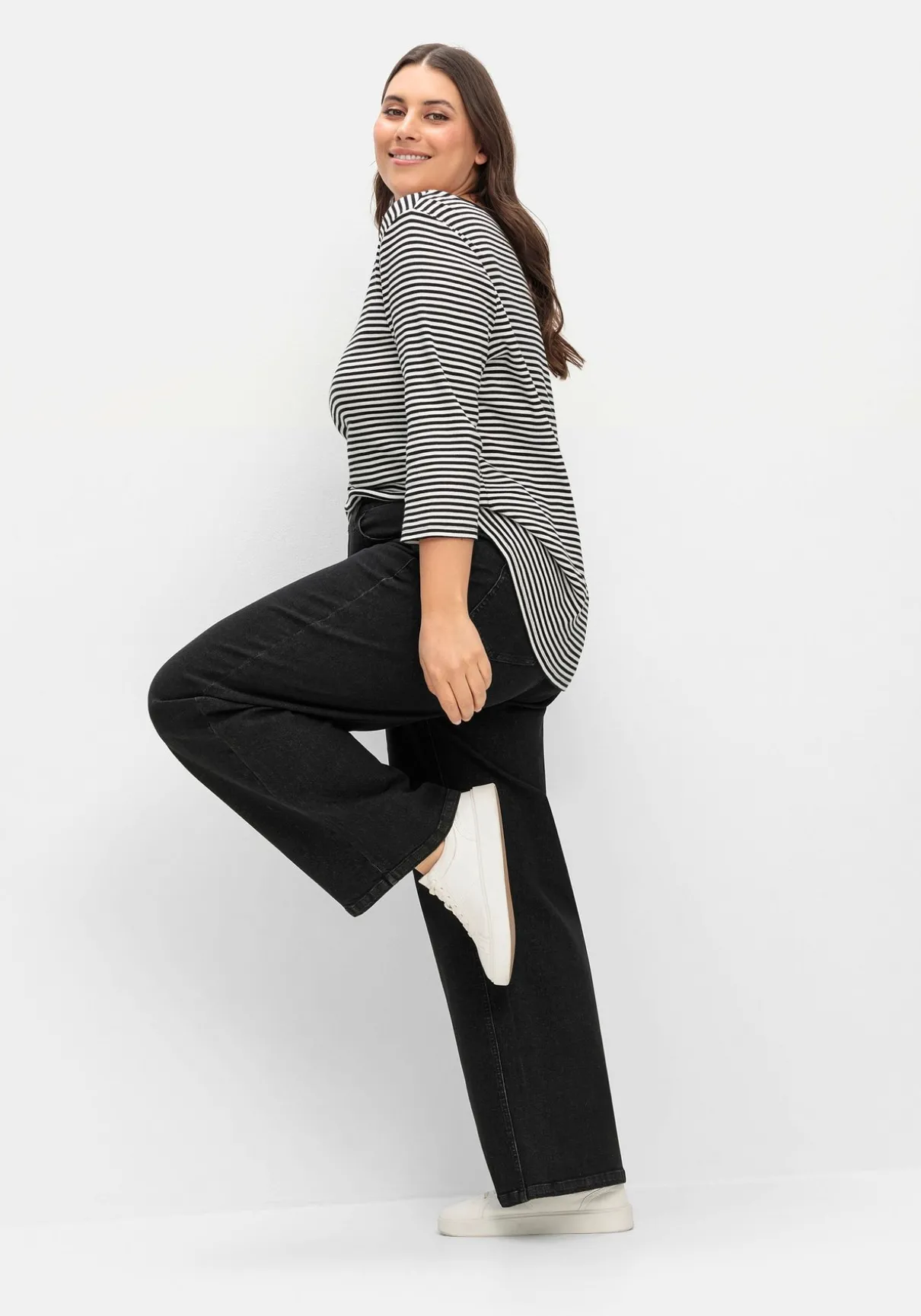 Weite Jeans in Curvy-Schnitt ELLA