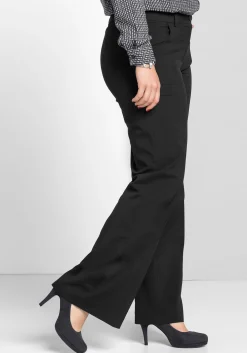 Weite Stretchhose mit Bügelfalte