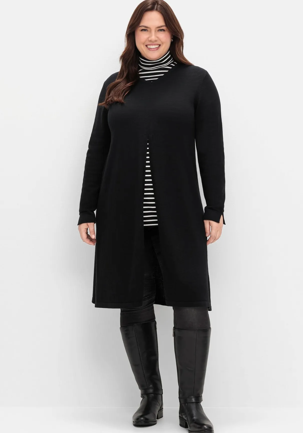 Weitschaftstiefel aus Leder mit Zierband