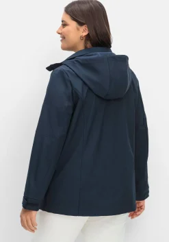 Wind- und wasserabweisende Softshelljacke