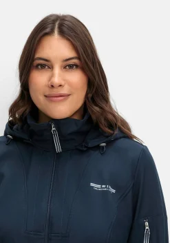Wind- und wasserabweisende Softshelljacke